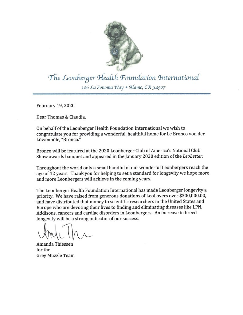 Image of the Grey Muzzle Award given by the Leonberger Health Foundation International. Click on the image to go to the Amazon.com Kindle location for the book.